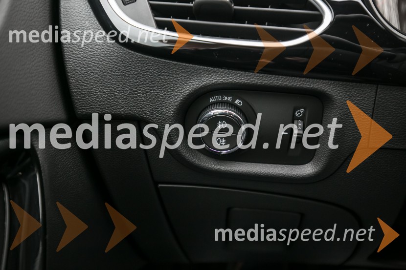 Nova Opel Astra, slovenska predstavitev