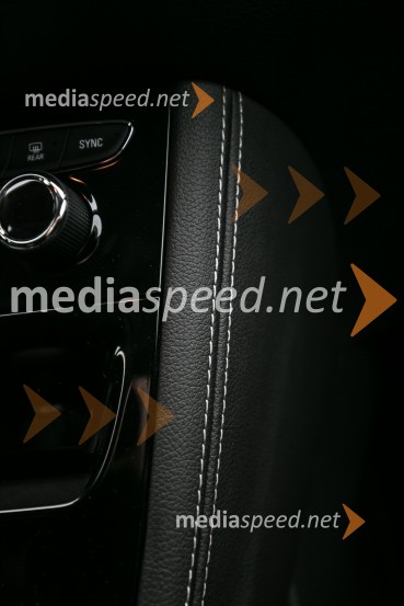 Nova Opel Astra, slovenska predstavitev