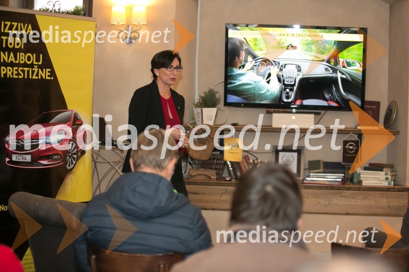 Nova Opel Astra, slovenska predstavitev