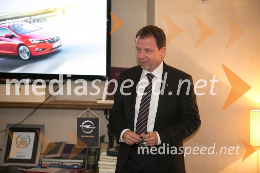  Borut Gazvoda, direktor, Opel SlovenijaNova Opel Astra, slovenska predstavitev