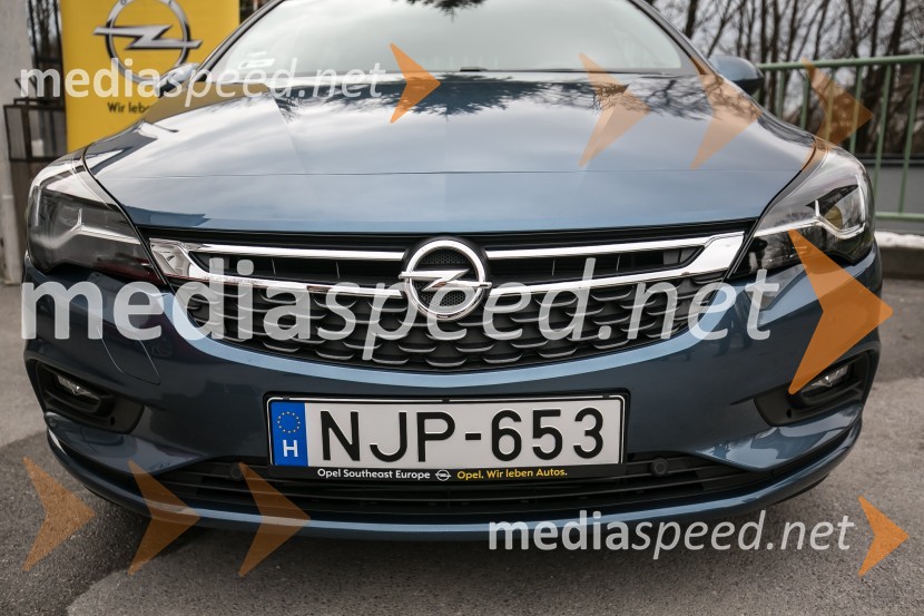 Nova Opel Astra, slovenska predstavitev