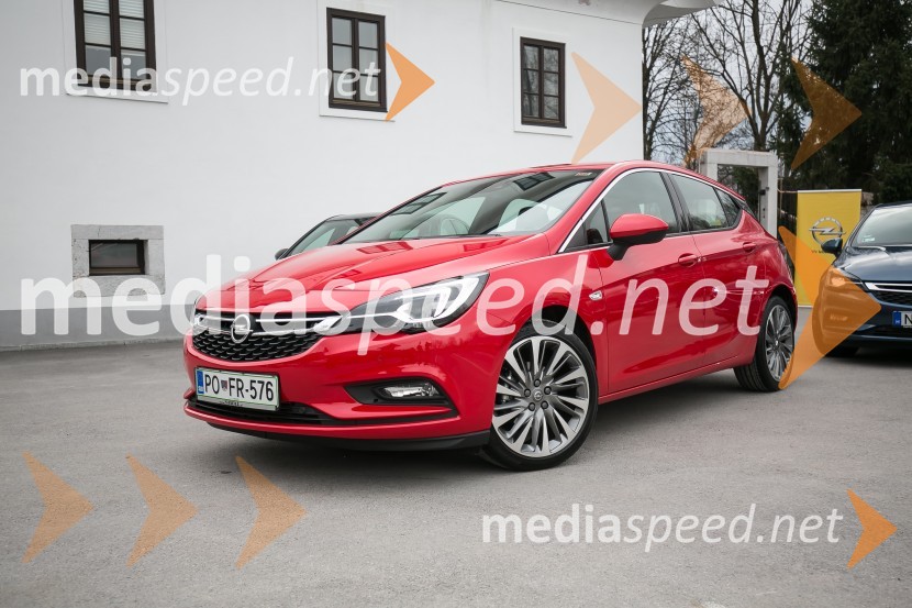 Nova Opel Astra, slovenska predstavitev