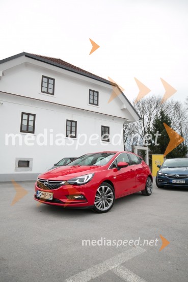 Nova Opel Astra, slovenska predstavitev