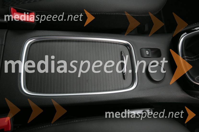 Nova Opel Astra, slovenska predstavitev