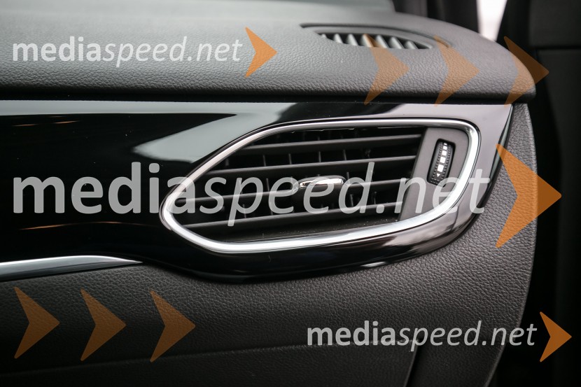 Nova Opel Astra, slovenska predstavitev