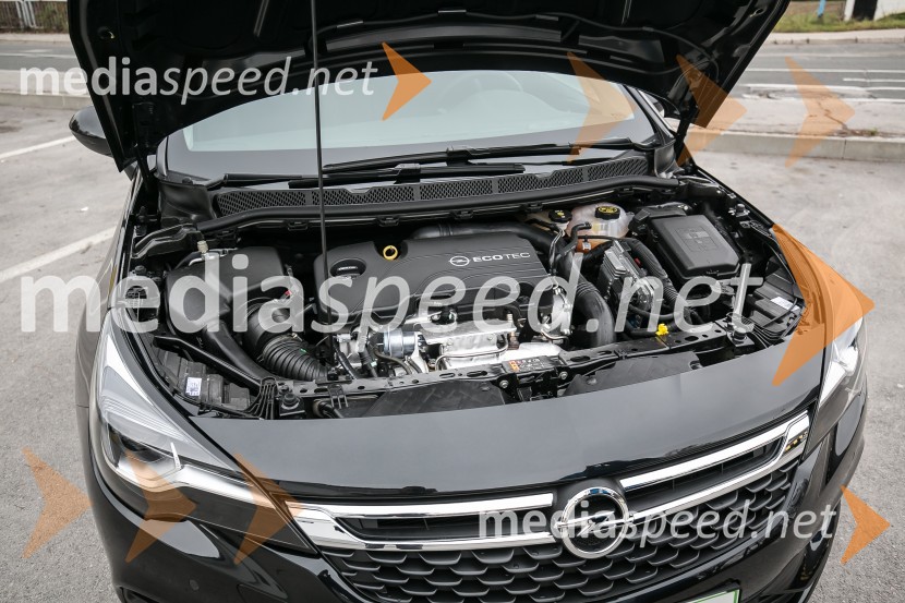 Nova Opel Astra, slovenska predstavitev