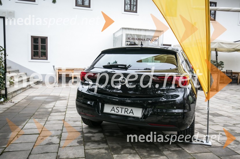 Nova Opel Astra, slovenska predstavitev