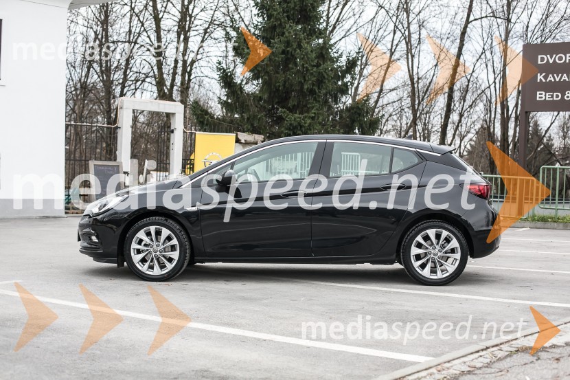 Nova Opel Astra, slovenska predstavitev