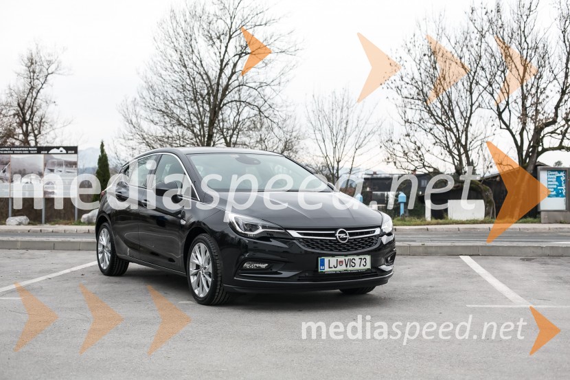 Nova Opel Astra, slovenska predstavitev