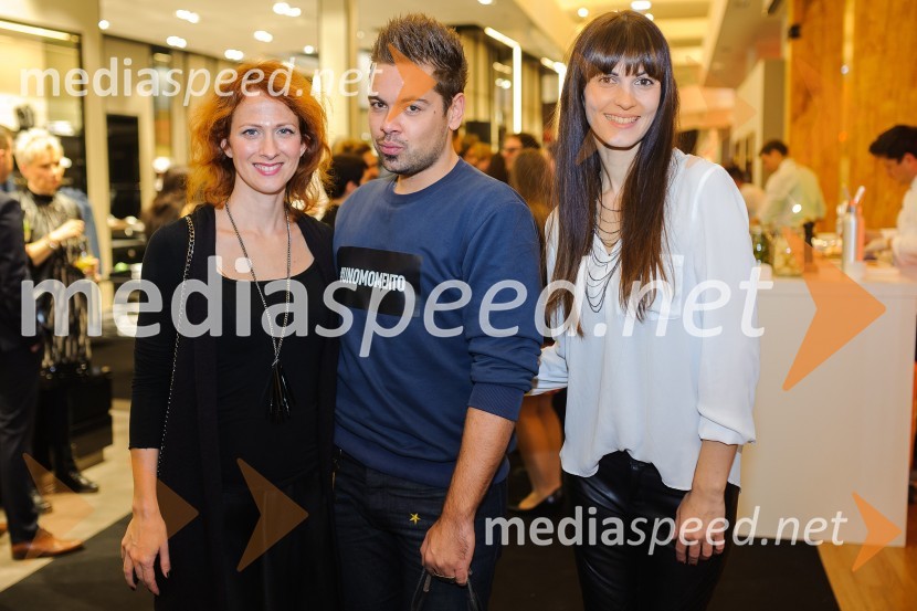  ... ;  Nejc Simšič, novinar;  ... Otvoritev trgovine Hugo Boss  Emporium