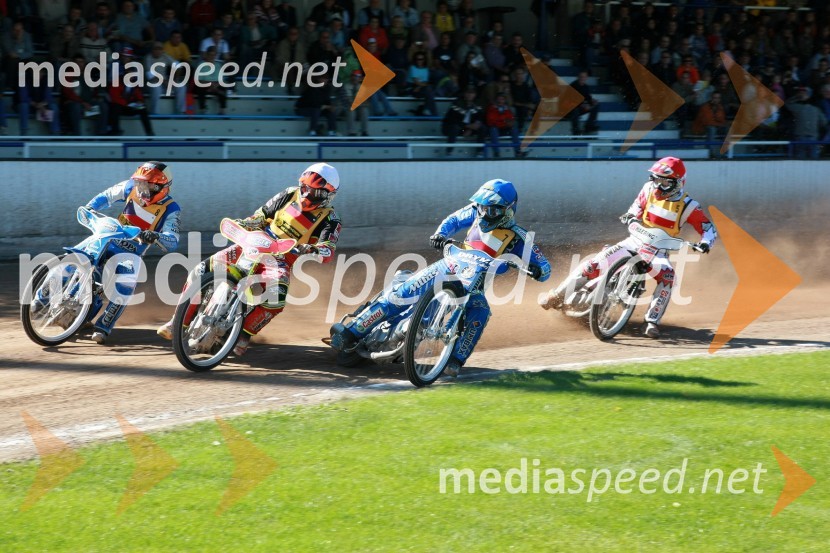 Tomas Suchanek, Češka, Christian Hefenbrock, Nemčija, Aleš Dryml, Češka in Mariusz Staszewski, PoljskaSPEEDWAY UEM finale EP posameznikov