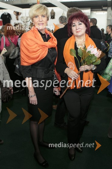  Mojca Lah, predsednica SILA;  Vlasta Nussdorfer, varuhinja človekovih pravic22. SILA bazar 2015