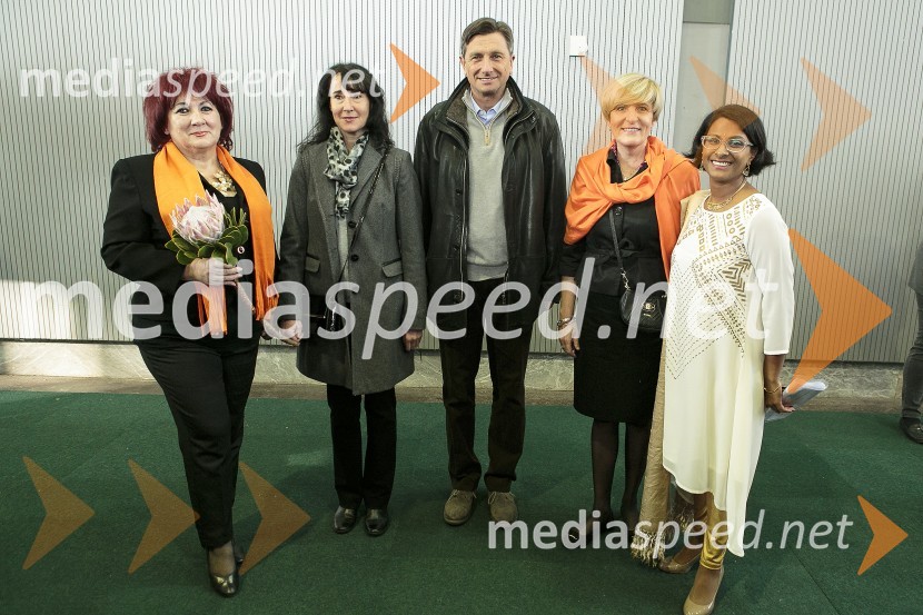  Vlasta Nussdorfer, varuhinja človekovih pravic;  Tanja Pečar, odvetnica;  Borut Pahor, predsednik Republike Slovenije;  Mojca Lah, predsednica SILA;  Vesna Nisha Dolinar, predsednica SILA 2012-201322. SILA bazar 2015