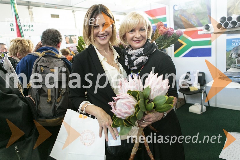  Hannah Mancini, pevka;  Sonja Poljanšek Škrabec, lastnica Welness centra Sunny22. SILA bazar 2015