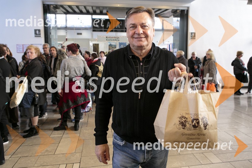  Zoran Janković, župan MOL, predsednik PS22. SILA bazar 2015