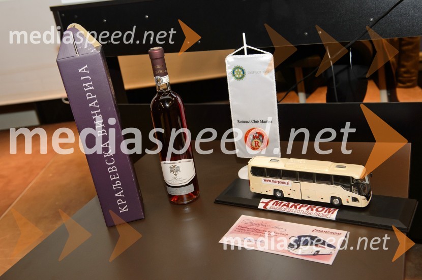 8. dobrodelna večerja Rotaract Maribor8. dobrodelna večerja Rotaract Maribor