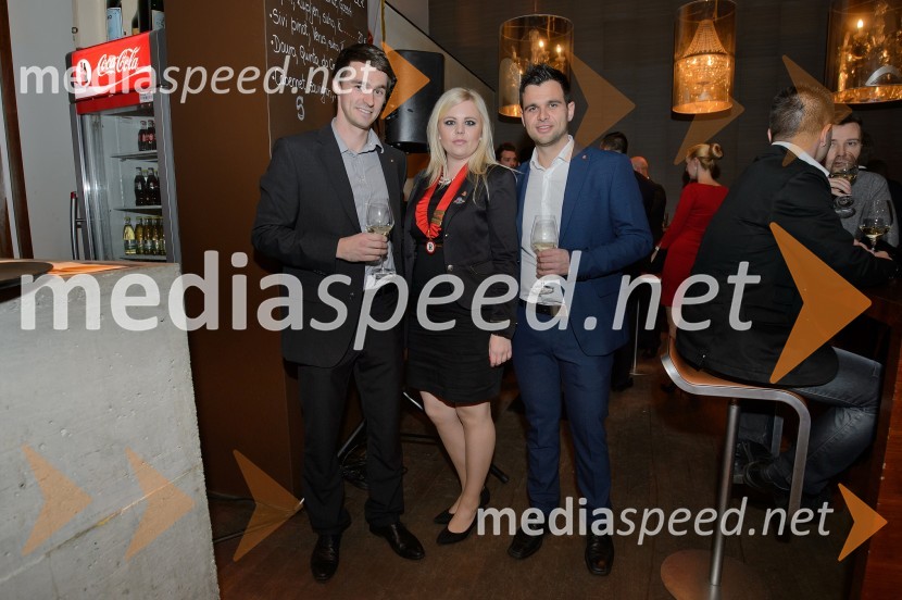  Aljoša Kirič, svetovalec v podjetju SPEM Komunikacije d.o.o. in član Rotaract kluba Maribor;  ... ;  ... 8. dobrodelna večerja Rotaract Maribor