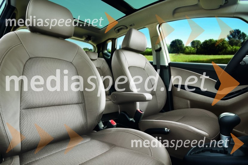 Hyundai ix20Slovenska predstavitev osveženih avtomobilov Hyundai ix20 in i40