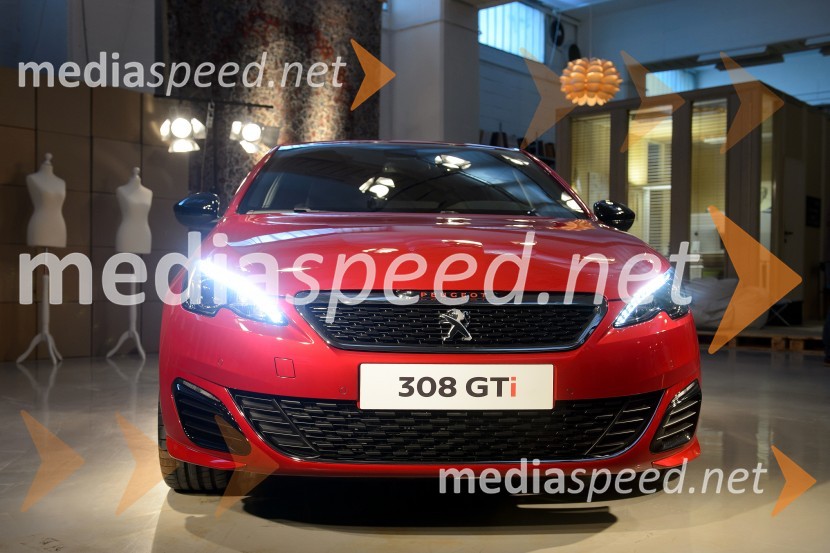 Peugeot Sport 308 GTiSlovenska predstavitev Peugeot Sport 308 GTi