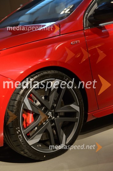 Peugeot Sport 308 GTiSlovenska predstavitev Peugeot Sport 308 GTi