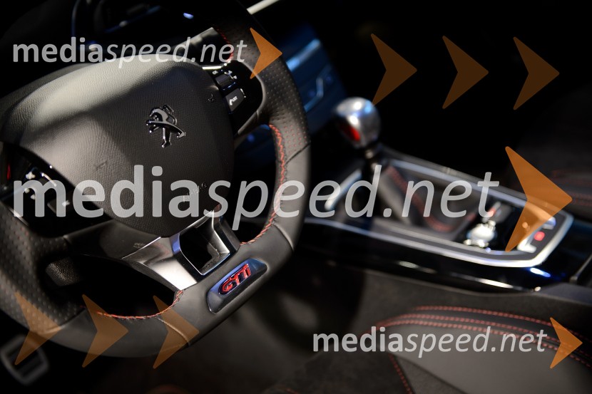 Peugeot Sport 308 GTiSlovenska predstavitev Peugeot Sport 308 GTi