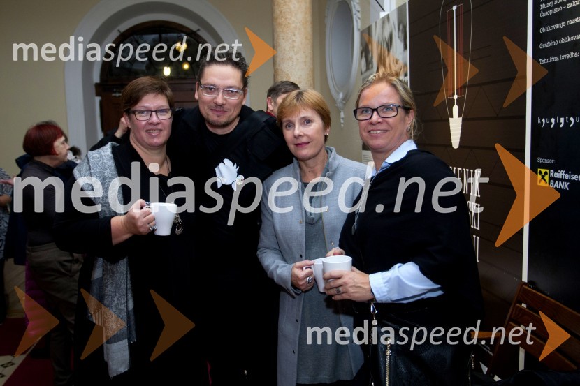 dr. Aleksandra  Berberih Slana, direktorica Muzeja narodne osvoboditve Maribor;  Uroš  Lehner, oblikovalec;  Irena Porekar Kacafura, Pokrajinski muzej Maribor;  ... Svet igrač, otvoritev razstave, Muzej narodne osvoboditve Maribor