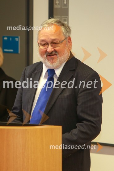prof. dr. Igor Tičar, rektor, Univerza v MariboruSvečana podelitev diplom diplomantom Medicinske fakultete