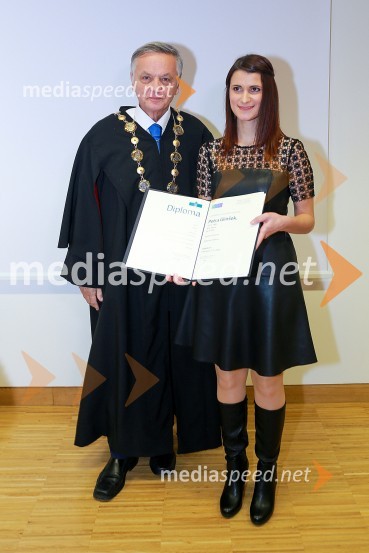 prof. dr. Ivan Krajnc, dekan, Medicinska fakulteta Univerze v Mariboru;  Petra  Glinšek, Medicinska fakulteta Univerze v MariboruSvečana podelitev diplom diplomantom Medicinske fakultete