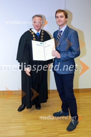 prof. dr. Ivan Krajnc, dekan, Medicinska fakulteta Univerze v Mariboru;  Klemen Kikel, Medicinska fakulteta Univerze v MariboruSvečana podelitev diplom diplomantom Medicinske fakultete