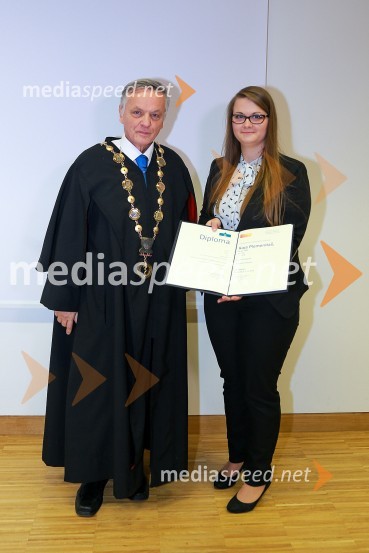 prof. dr. Ivan Krajnc, dekan, Medicinska fakulteta Univerze v Mariboru;  Kaja Plemenitaš, Medicinska fakulteta Univerze v MariboruSvečana podelitev diplom diplomantom Medicinske fakultete