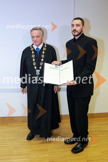 prof. dr. Ivan Krajnc, dekan, Medicinska fakulteta Univerze v Mariboru;  Viljem Pohorec, Medicinska fakulteta Univerze v MariboruSvečana podelitev diplom diplomantom Medicinske fakultete