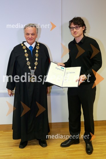 prof. dr. Ivan Krajnc, dekan, Medicinska fakulteta Univerze v Mariboru;  Luka Dobovišek, Medicinska fakulteta Univerze v MariboruSvečana podelitev diplom diplomantom Medicinske fakultete