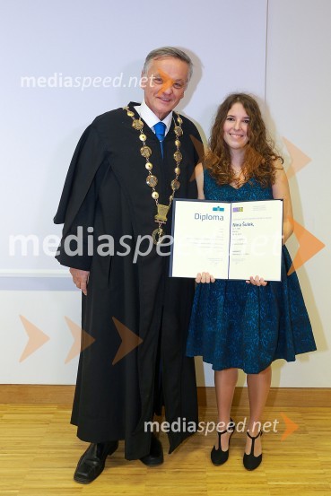prof. dr. Ivan Krajnc, dekan, Medicinska fakulteta Univerze v Mariboru;  Nina Šulek, Medicinska fakulteta Univerze v MariboruSvečana podelitev diplom diplomantom Medicinske fakultete