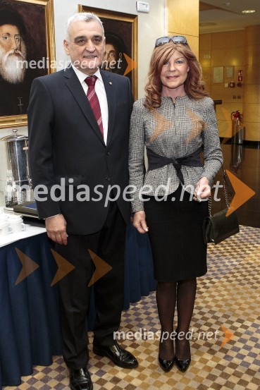 prof. dr.  Roberto Favaloro, dr.med.;  Darja Kuhar Kotnik, UO Društva za zdravje narodaSimpozij srčnih kirurgov