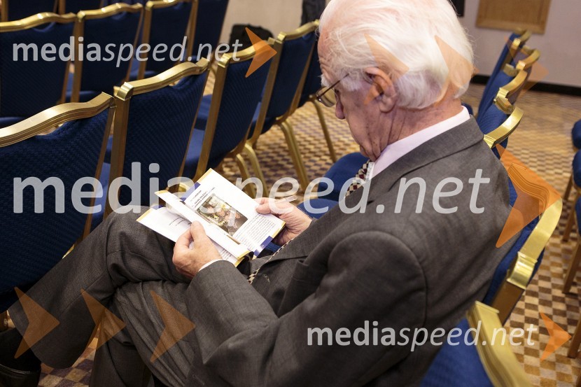 Simpozij srčnih kirurgovSimpozij srčnih kirurgov