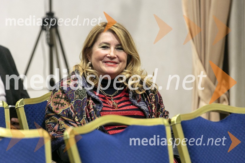  Mira  KastelicSimpozij srčnih kirurgov