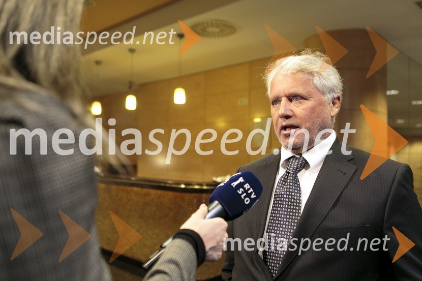  prim. dr. Janez Kirbiš, dr.med.Simpozij srčnih kirurgov