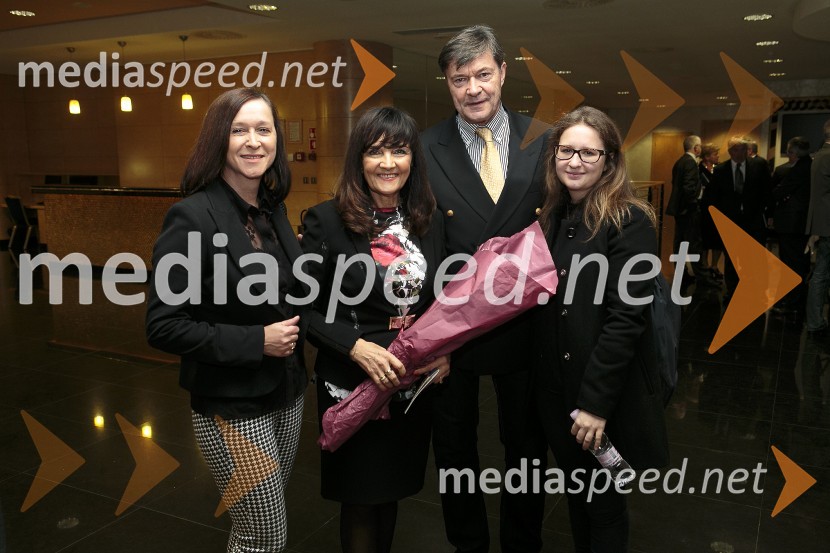  ... ; prof.dr. Metka Zorc, predsednica uprave, MC Medicor;  ... ;  ... Simpozij srčnih kirurgov