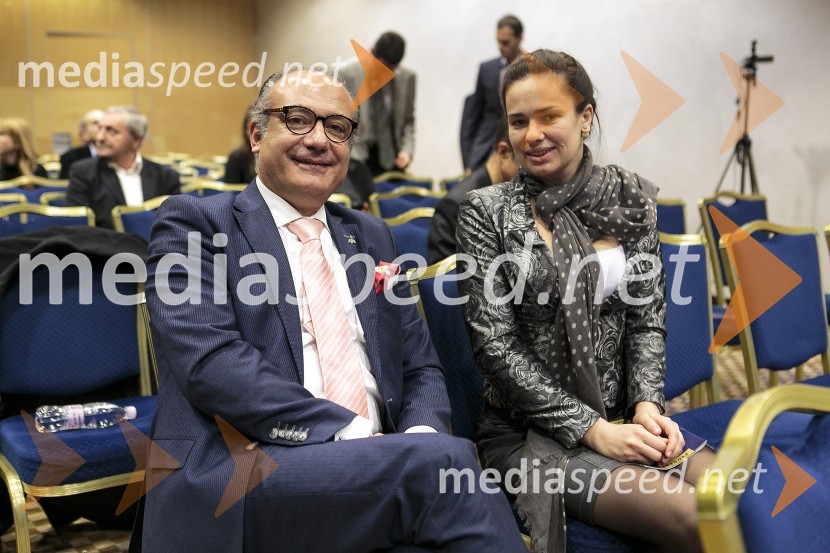 prof. dr. Afksendiyos  Kalangos , dr.med.;  ... Simpozij srčnih kirurgov