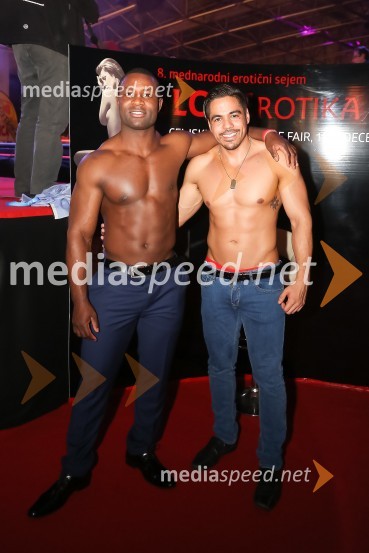 8. mednarodni erotični sejem sLOVErotika, Ogled fotografij ni priporočljiv za mlajše od 18 let!