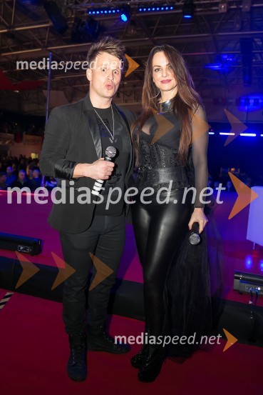  ... ;  Oriana Girotto, voditeljica8. mednarodni erotični sejem sLOVErotika, Ogled fotografij ni priporočljiv za mlajše od 18 let!