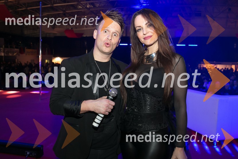  ... ;  Oriana Girotto, voditeljica8. mednarodni erotični sejem sLOVErotika, Ogled fotografij ni priporočljiv za mlajše od 18 let!