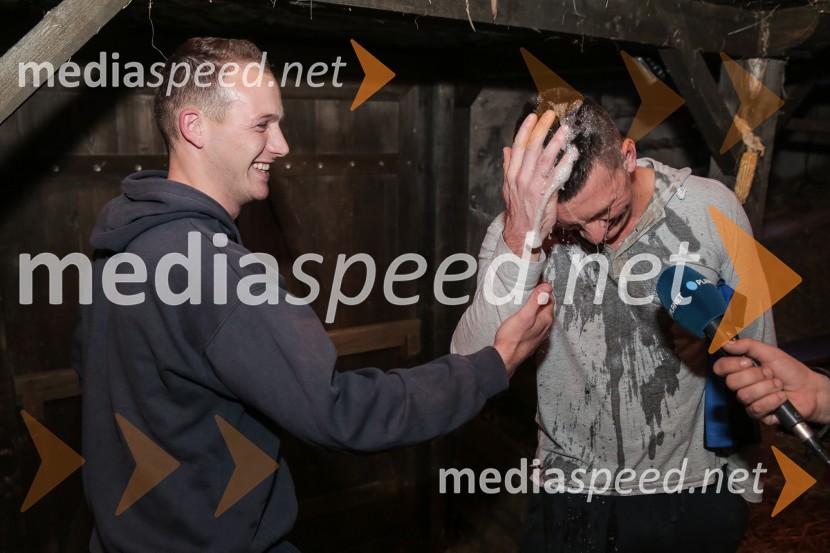  ... ;  Faki Čaušević, zmagovalec šova Kmetija: Nov začetekZmagovalec Kmetija: Nov začetek je Faki Čaušević