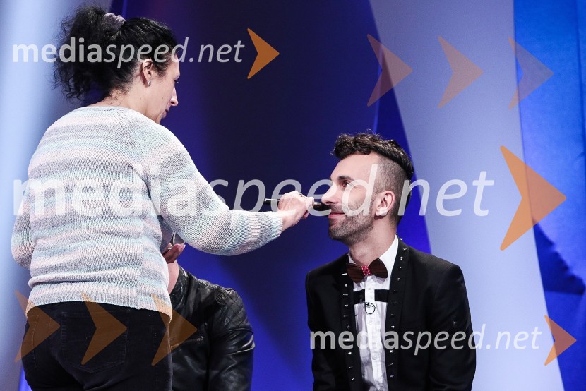  ... ;   Miha Hauptman, tekmovalec v šovu Gostilna išče šefaZmagovalec Gostilna išče šefa je Tomaš Javurek