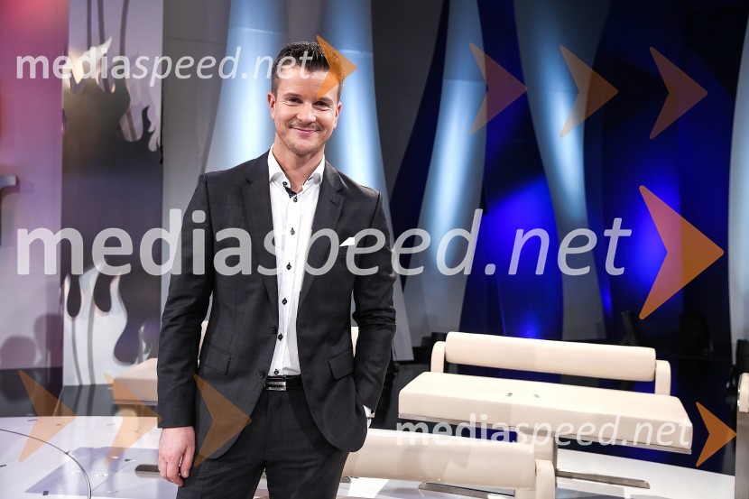  Boštjan Romih, televizijski voditeljZmagovalec Gostilna išče šefa je Tomaš Javurek