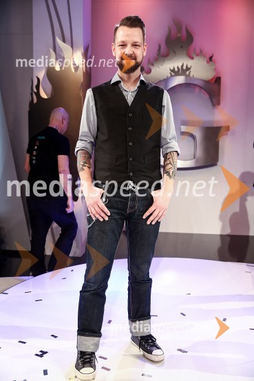  Bine Volčič, kuharski mojsterZmagovalec Gostilna išče šefa je Tomaš Javurek