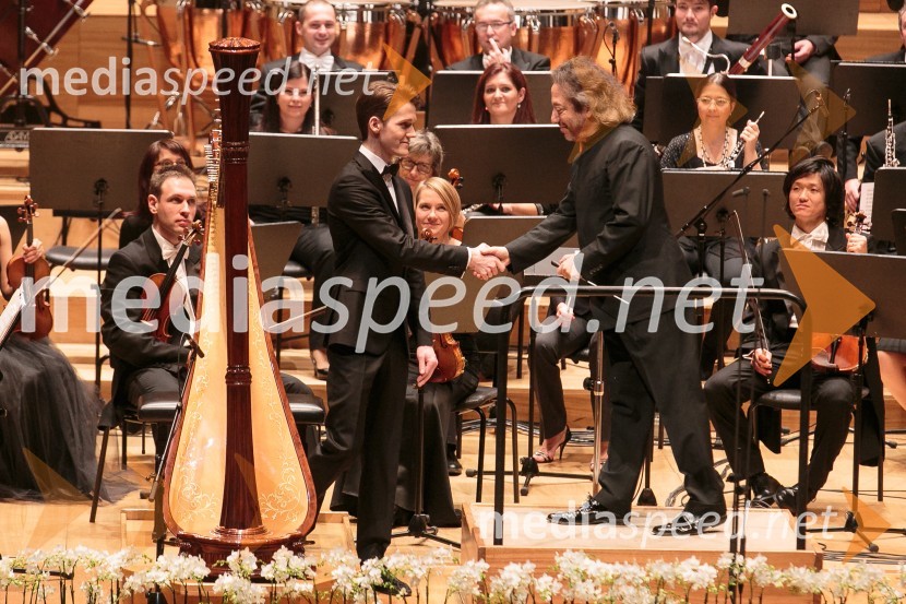  ... ;  George Pehlivanian, dirigentManagerski koncert 2015