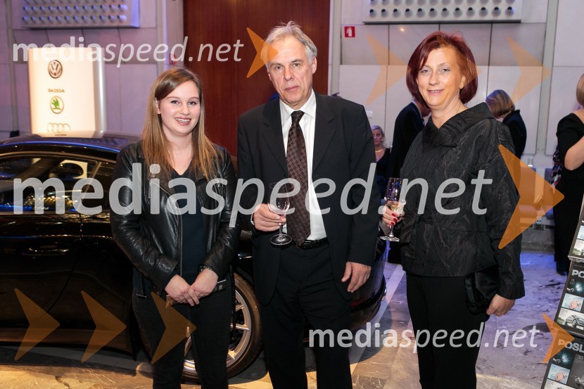  ... ;  Jani Toroš;  Jerneja  Kamnikar, ustanoviteljica in direktorica Vivo CateringManagerski koncert 2015