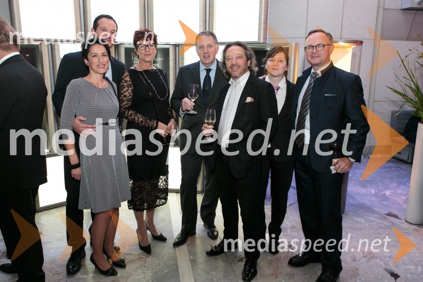  ... ;  Matjaž  Kastelic, BKS banka;  Marina  Šink , Simcon svetovanje d.o.o;  Peter Malalan, Draguljarna Malalan;  George Pehlivanian, dirigent;  Ivana Malalan, Draguljarna Malalan;  Matjaž  Šink, Simcon svetovanje d.o.oManagerski koncert 2015