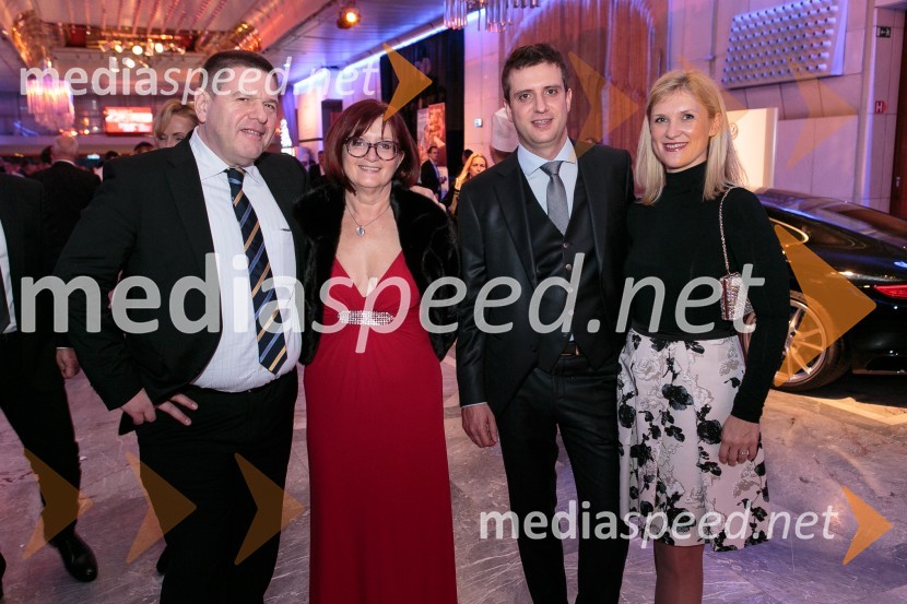  Peter  Frankl, direktor in urednik, časnik Finance;  Alenka  Žnidaršič Kranjc, predsednica uprave PRVA GROUP;  ... ;  ... Managerski koncert 2015